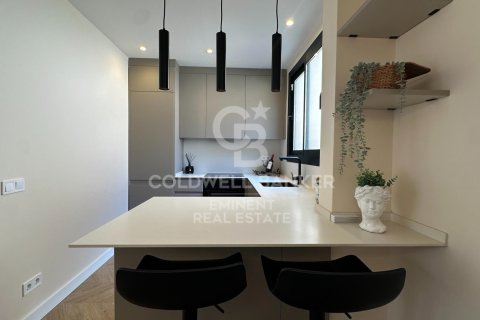 Huoneisto myytävänä Barcelona, Espanja, 2 makuuhuonetta, 80 m2 No. 158727 - kuva 5