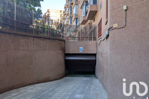 Autotallit myytävänä Torrejon de Ardoz, Madrid, Espanja , 11 m2 No. 185673 - kuva 8
