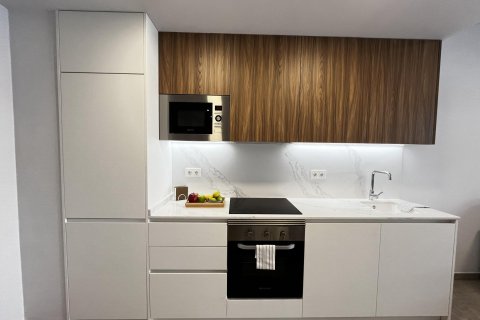 Apartament w Torrevieja, Alicante, Hiszpania 2 sypialnie, 82 mkw. nr 194253 – zdjęcie 14