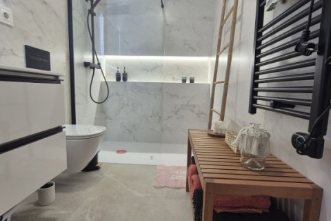 Kaupunkipientalo myytävänä San Pedro del Pinatar, Murcia, Espanja, 3 makuuhuonetta, 108 m2 No. 194251 - kuva 14