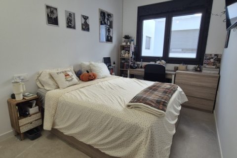 Kaupunkipientalo myytävänä San Pedro del Pinatar, Murcia, Espanja, 3 makuuhuonetta, 108 m2 No. 194251 - kuva 13