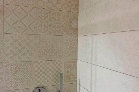 Apartament w Torrevieja, Alicante, Hiszpania 2 sypialnie, 81 mkw. nr 194252 – zdjęcie 30