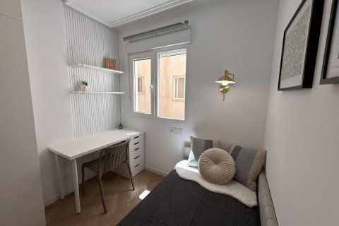 Apartament w Torrevieja, Alicante, Hiszpania 2 sypialnie, 50 mkw. nr 194254 – zdjęcie 19