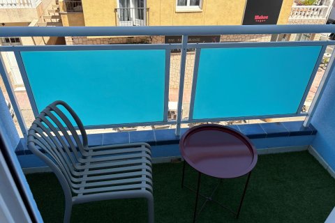 Apartament w Torrevieja, Alicante, Hiszpania 2 sypialnie, 50 mkw. nr 194254 – zdjęcie 7