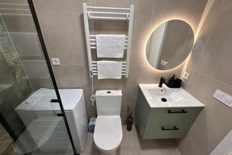Apartament w Torrevieja, Alicante, Hiszpania 2 sypialnie, 50 mkw. nr 194254 – zdjęcie 23