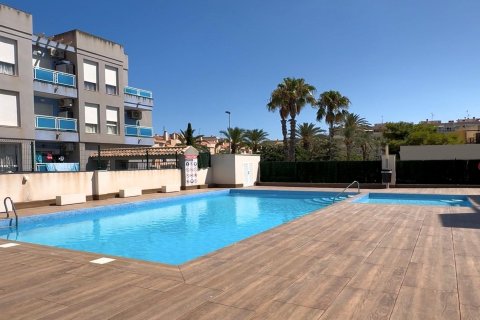 Apartament w Torrevieja, Alicante, Hiszpania 2 sypialnie, 50 mkw. nr 194254 – zdjęcie 28