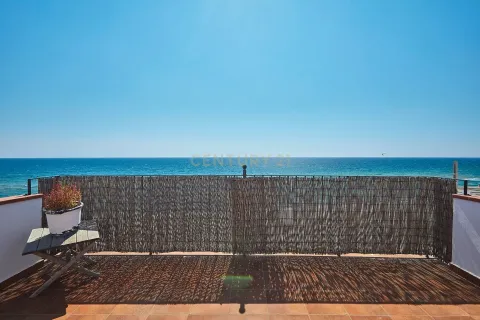 House zum Verkauf in Montgat, Barcelona, Spanien 6 Schlafzimmer, 161 m2 Nr. 166904 - Foto 3