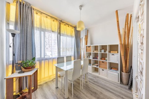 Dzīvoklis pārdošanā Barcelona, Spānijā 2 istabas, 79 m2 Nr. 166899 - attēls 4