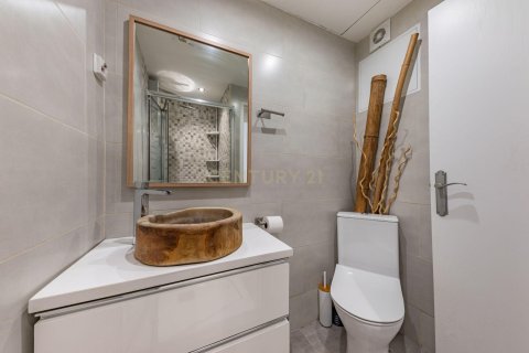 Dzīvoklis pārdošanā Barcelona, Spānijā 2 istabas, 79 m2 Nr. 166899 - attēls 15