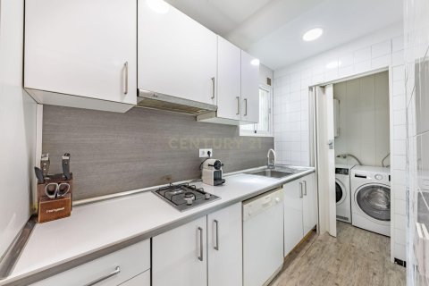 Dzīvoklis pārdošanā Barcelona, Spānijā 2 istabas, 79 m2 Nr. 166899 - attēls 7