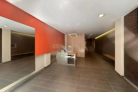 Wohnung zum Verkauf in Barcelona, Spanien 4 Schlafzimmer, 96 m2 Nr. 166905 - Foto 22