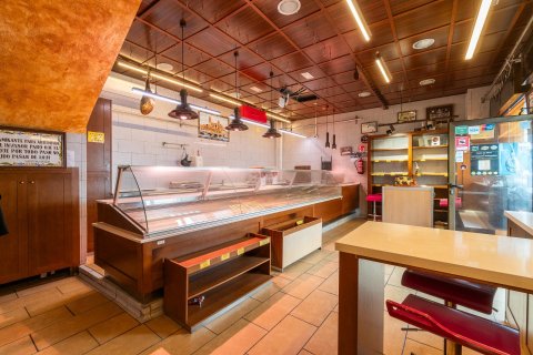 Liikekiinteistö myytävänä Torrevieja, Alicante, Espanja , 143 m2 No. 190381 - kuva 9