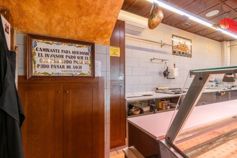 Liikekiinteistö myytävänä Torrevieja, Alicante, Espanja , 143 m2 No. 190381 - kuva 10