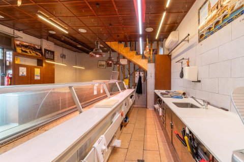 Liikekiinteistö myytävänä Torrevieja, Alicante, Espanja , 143 m2 No. 190381 - kuva 12