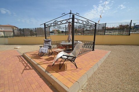 Huvila myytävänä Campos del Rio, Murcia, Espanja, 4 makuuhuonetta, 197 m2 No. 190377 - kuva 5