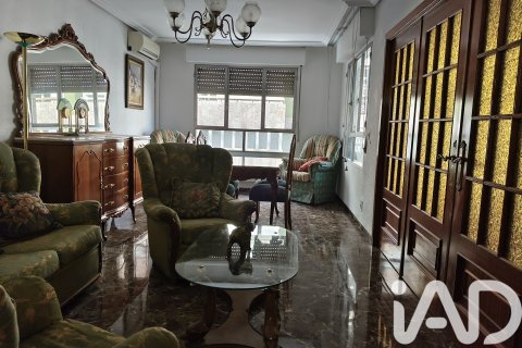 Apartament w Jaen, Hiszpania 3 sypialnie, 150 mkw. nr 173047 – zdjęcie 1