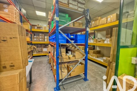 Lokal usługowy w Mostoles, Madrid, Hiszpania 1227 mkw. nr 173046 – zdjęcie 17