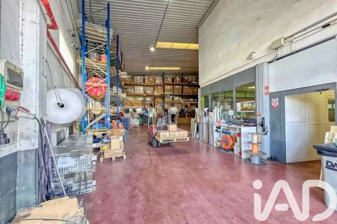 Lokal usługowy w Mostoles, Madrid, Hiszpania 1227 mkw. nr 173046 – zdjęcie 25