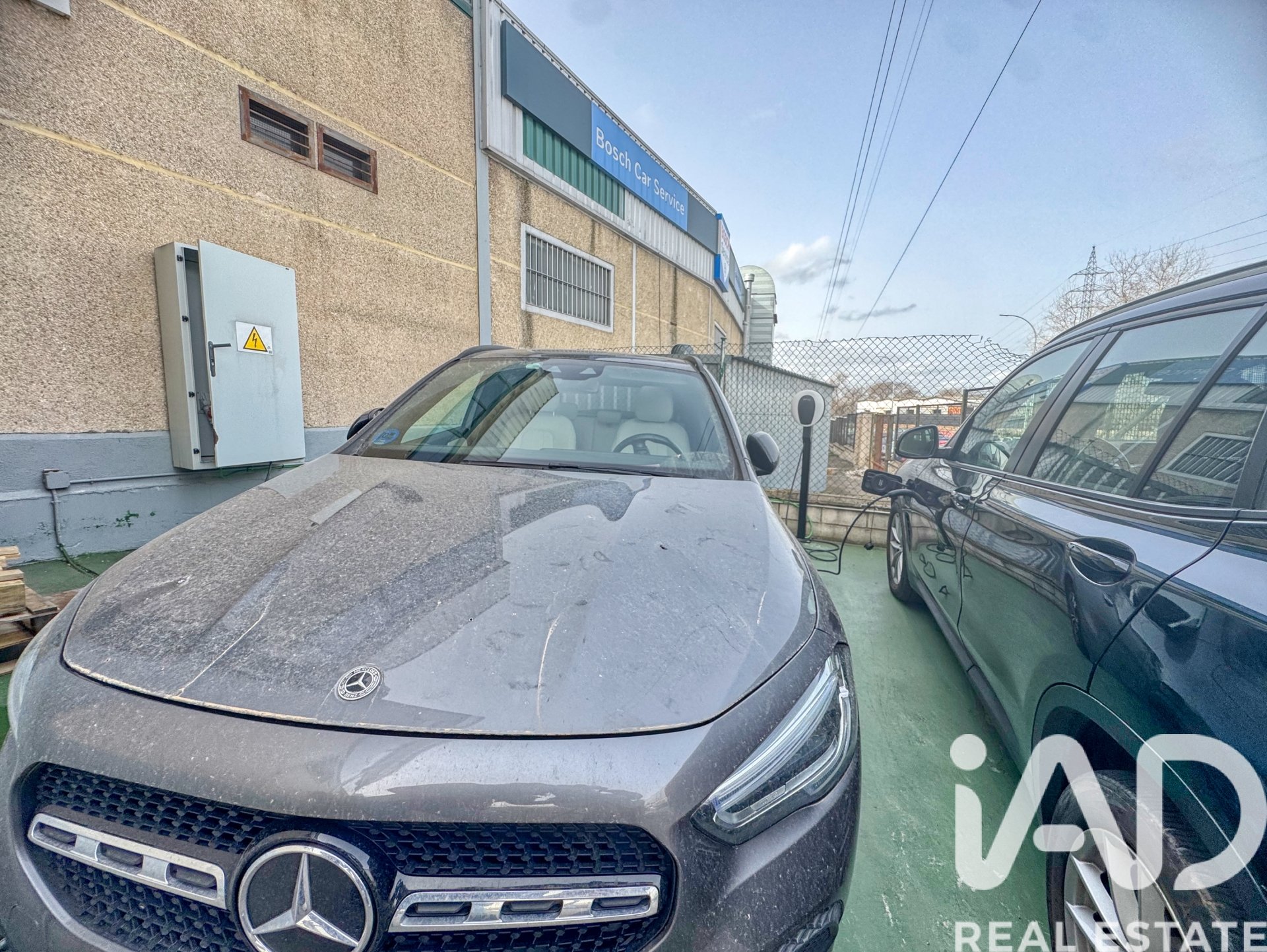Commercial property à Mostoles, Madrid, Espagne 1227 m2 No. 173046