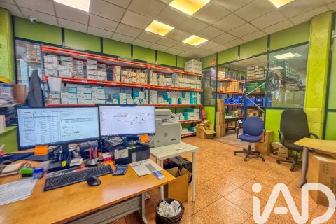 Lokal usługowy w Mostoles, Madrid, Hiszpania 1227 mkw. nr 173046 – zdjęcie 15