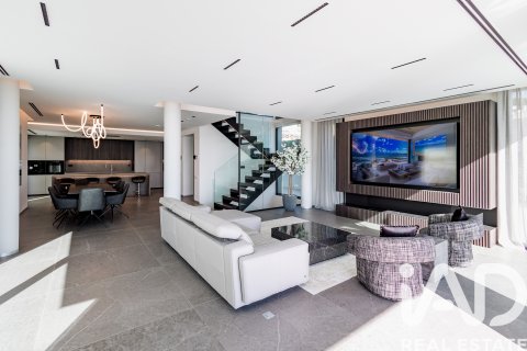 House à vendre à Barcelona, Espagne, 6 chambres, 710.98 m2 No. 173045 - photo 4