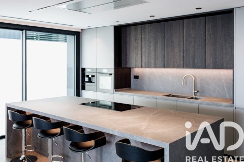 House à vendre à Barcelona, Espagne, 6 chambres, 710.98 m2 No. 173045 - photo 9