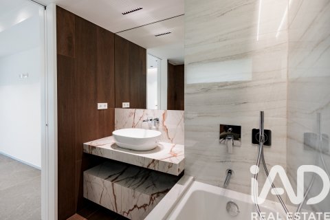 House à vendre à Barcelona, Espagne, 6 chambres, 710.98 m2 No. 173045 - photo 26