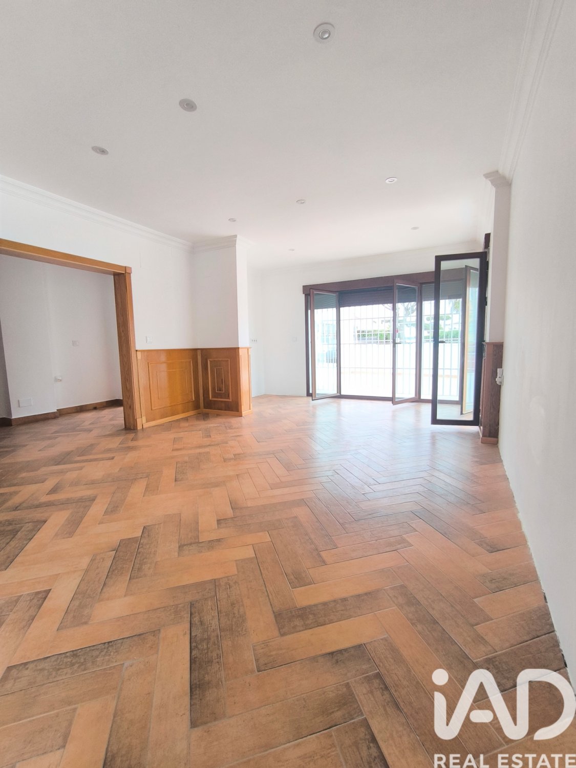 House à Isla Cristina, Huelva, Espagne 5 chambres, 685 m2 No. 172510