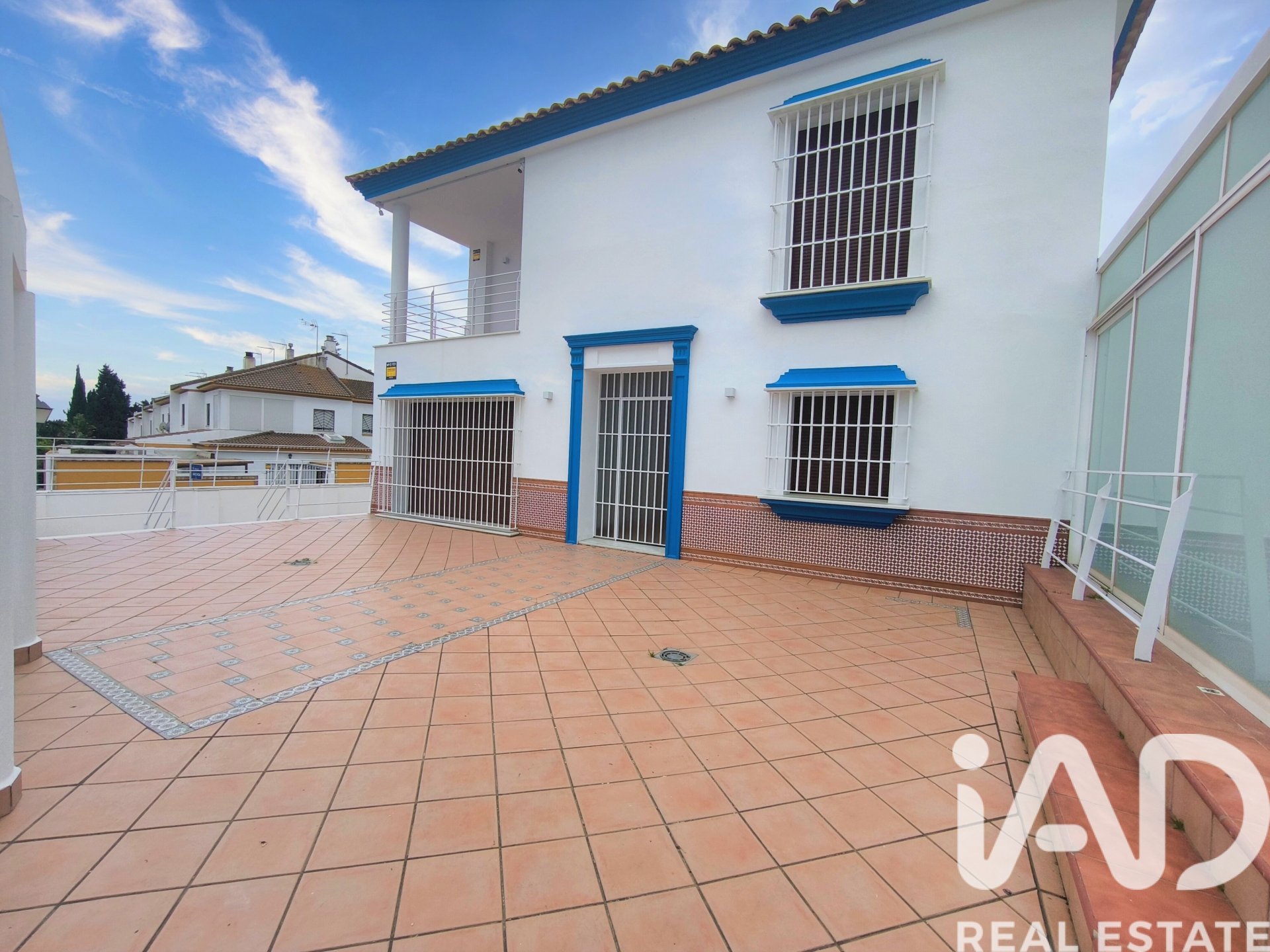 House à Isla Cristina, Huelva, Espagne 5 chambres, 685 m2 No. 172510