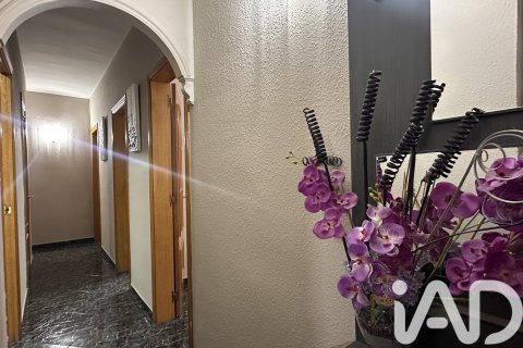 Appartamento in vendita a Badalona, Barcelona, Spagna 3 camere da letto, 73 mq. N° 172509 - foto 12