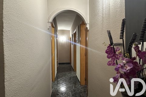 Appartamento in vendita a Badalona, Barcelona, Spagna 3 camere da letto, 73 mq. N° 172509 - foto 11