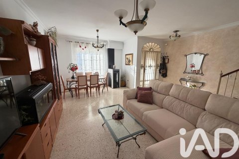 Villetta a schiera a Lepe, Huelva, Spagna 4 camere da letto, 117.36 mq. N° 172514