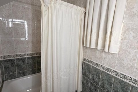 Townhouse for sale in Lepe, Huelva, Spain 4 bedrooms, 117.36 sq.m. No. 172514 - photo 7