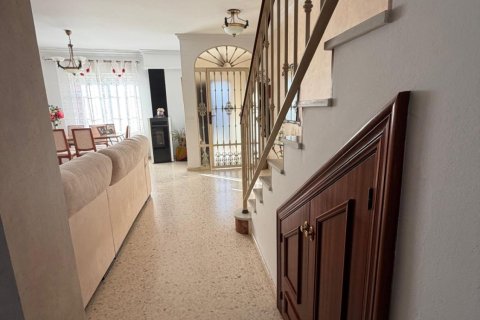 Townhouse for sale in Lepe, Huelva, Spain 4 bedrooms, 117.36 sq.m. No. 172514 - photo 19