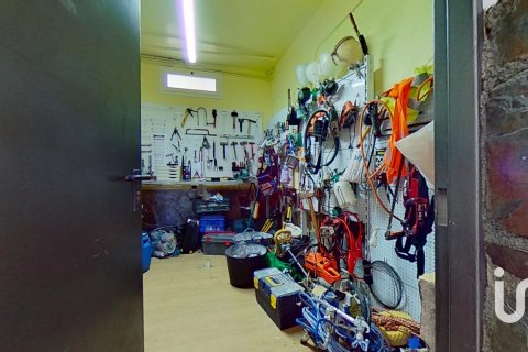 Talo myytävänä El Vendrell, Tarragona, Espanja, 5 makuuhuonetta, 222 m2 No. 153501 - kuva 30