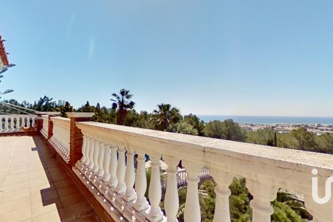 Casa a El Vendrell, Tarragona, Spagna 5 camere da letto, 222 mq. N° 153501