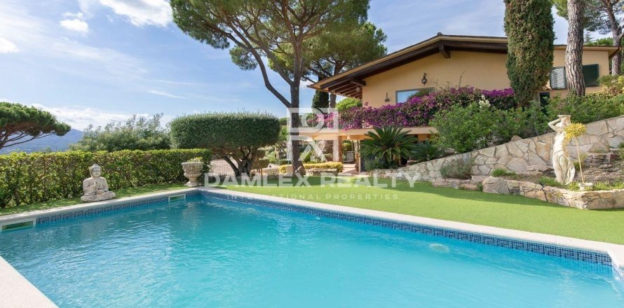 Willa w Santa Cristina d'Aro, Girona, Hiszpania 3 sypialnie, 256 mkw. nr 177154