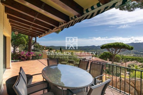 Willa w Santa Cristina d'Aro, Girona, Hiszpania 3 sypialnie, 256 mkw. nr 177154 – zdjęcie 15