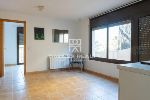 Talo myytävänä Lloret de Mar, Girona, Espanja, 7 makuuhuonetta, 321 m2 No. 177157 - kuva 5
