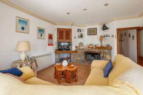 Talo myytävänä Platja D'aro, Girona, Espanja, 4 makuuhuonetta, 363 m2 No. 177159 - kuva 12