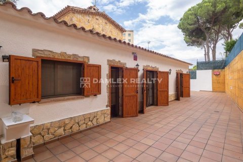 Talo myytävänä Platja D'aro, Girona, Espanja, 4 makuuhuonetta, 363 m2 No. 177159 - kuva 8