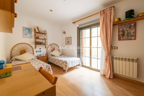 Talo myytävänä Platja D'aro, Girona, Espanja, 4 makuuhuonetta, 363 m2 No. 177159 - kuva 22