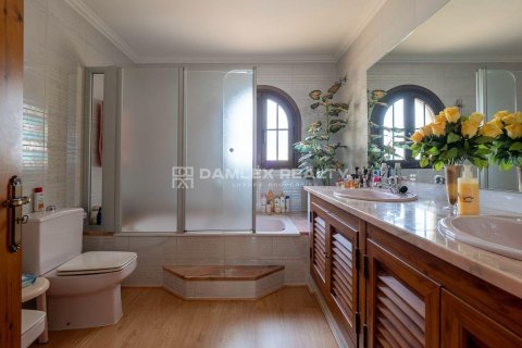 Talo myytävänä Platja D'aro, Girona, Espanja, 4 makuuhuonetta, 363 m2 No. 177159 - kuva 25