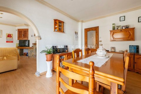 Talo myytävänä Platja D'aro, Girona, Espanja, 4 makuuhuonetta, 363 m2 No. 177159 - kuva 14