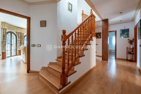 Talo myytävänä Platja D'aro, Girona, Espanja, 4 makuuhuonetta, 363 m2 No. 177159 - kuva 15