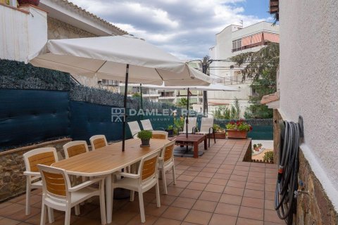 Talo myytävänä Platja D'aro, Girona, Espanja, 4 makuuhuonetta, 363 m2 No. 177159 - kuva 6