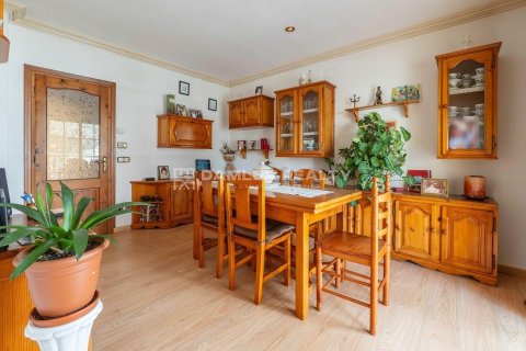 Talo myytävänä Platja D'aro, Girona, Espanja, 4 makuuhuonetta, 363 m2 No. 177159 - kuva 13