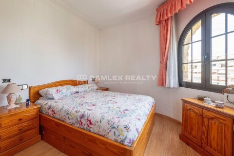 Talo myytävänä Platja D'aro, Girona, Espanja, 4 makuuhuonetta, 363 m2 No. 177159 - kuva 29