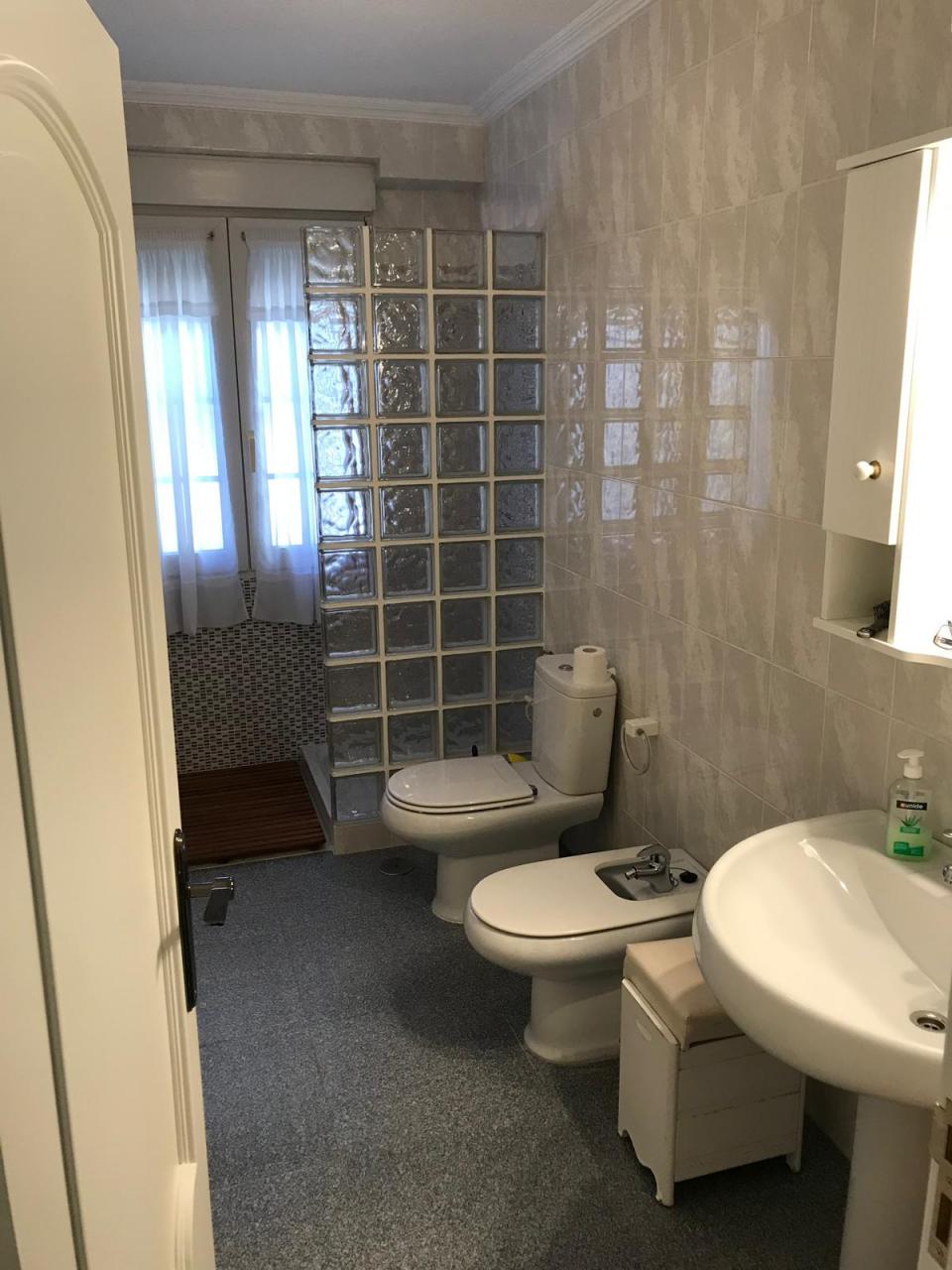 Huvila Alicante, Espanja 6 makuuhuonetta, 545 m2 No. 142956