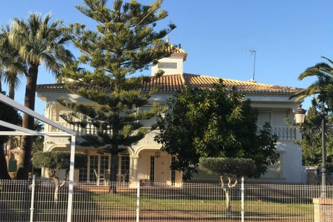 Villa zum Verkauf in Alicante, Spanien 6 Schlafzimmer, 545 m2 Nr. 142956 - Foto 1